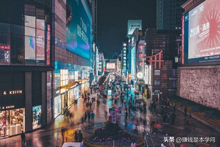 瘋狂的比特幣：一場(chǎng)“血本無歸”的狂歡，十多萬投資者爆倉(cāng)