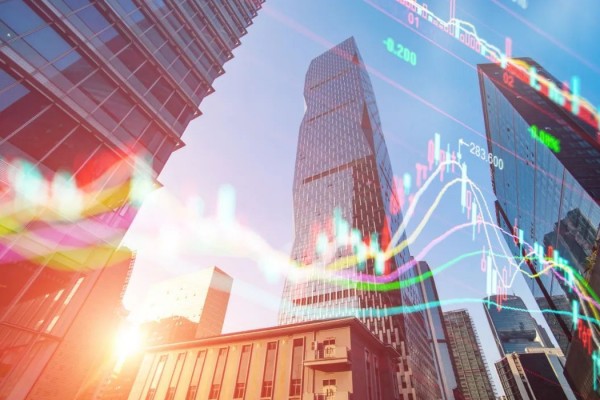 2024年經(jīng)濟(jì)走勢(shì)分析及投資建議?
